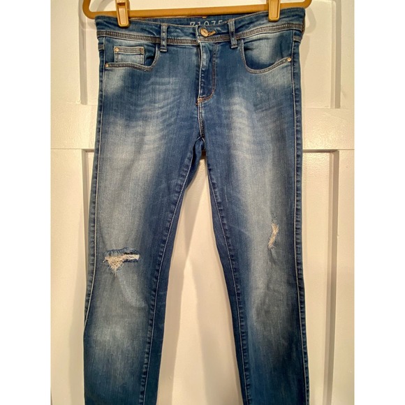 Zara Distressed Tapered Jeans - Size 6 * WJ23 - Picture 2 of 7
